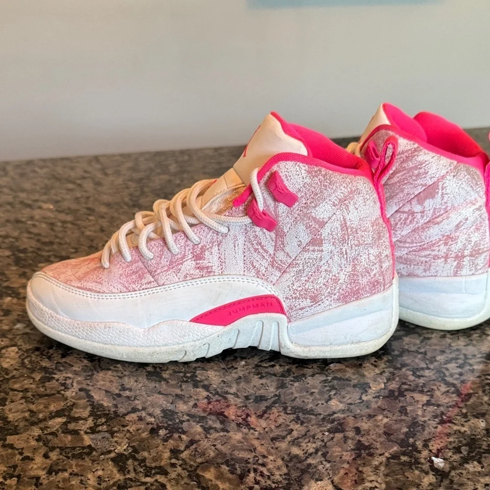 Jordan retro 12 Kids Sneakers in Pink and white 5Y or 7Womens